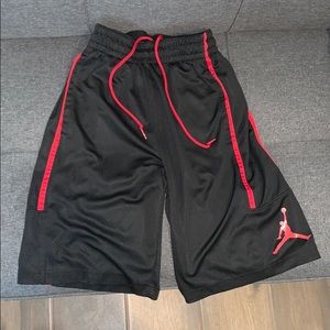Jordan shorts men’s size small
